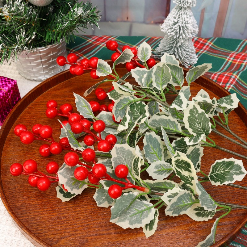 45cm Simulated Red Berry Plant - огляд і ціна Christmas Wreath Fake