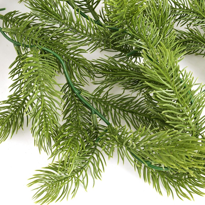 Artificial Christmas Pine Leav - огляд і ціна Christmas Tree Artificial
