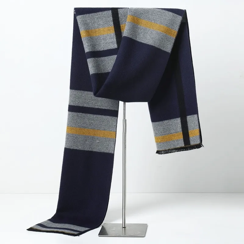 Designer Brand Plaid Men Scarv - огляд і ціна Christmas Throw Blanket